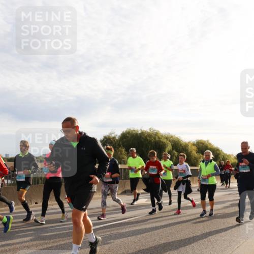03.10.2024 - Köhlbrandbrückenlauf Miley Keyser http://msf.ph/oto/7158121 03.10.2024 09:20:41 Position 3 1564, 3057, 3043, 3405 meine-sportfotos.de