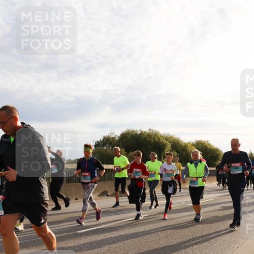 03.10.2024 - Köhlbrandbrückenlauf Miley Keyser http://msf.ph/oto/7158123 03.10.2024 09:20:41 Position 3 3057, 2619, 3014, 2597, 3405 meine-sportfotos.de