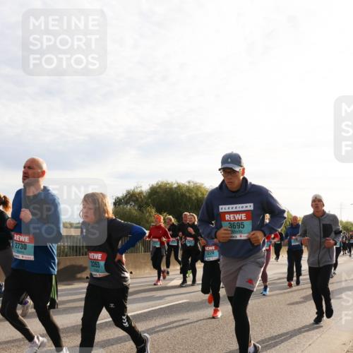 03.10.2024 - Köhlbrandbrückenlauf Miley Keyser http://msf.ph/oto/7158142 03.10.2024 09:20:46 Position 3 2730, 3228, 3695, 3263 meine-sportfotos.de