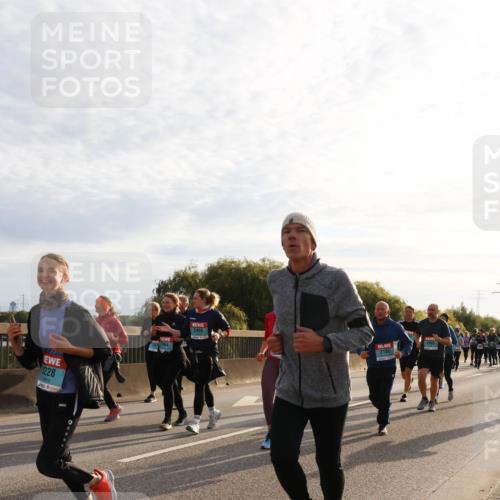 03.10.2024 - Köhlbrandbrückenlauf Miley Keyser http://msf.ph/oto/7158148 03.10.2024 09:20:47 Position 3 228, 2465, 2990, 2185 meine-sportfotos.de
