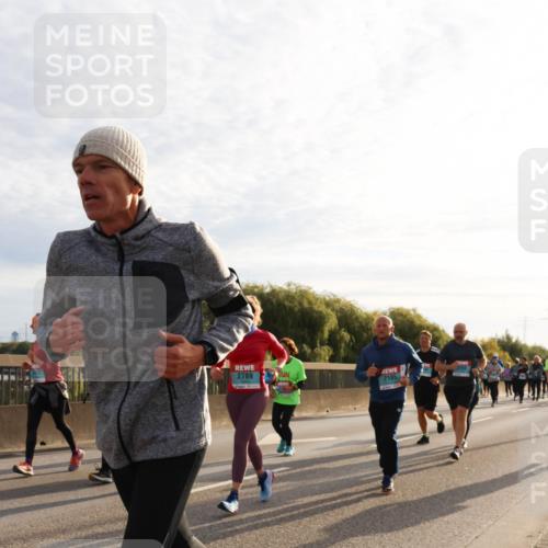 03.10.2024 - Köhlbrandbrückenlauf Miley Keyser http://msf.ph/oto/7158151 03.10.2024 09:20:48 Position 3 2789, 2185 meine-sportfotos.de