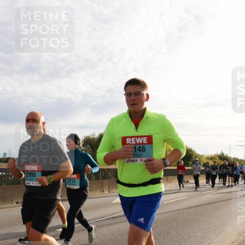 03.10.2024 - Köhlbrandbrückenlauf Miley Keyser http://msf.ph/oto/7158163 03.10.2024 09:20:51 Position 3 2990, 3713, 146 meine-sportfotos.de