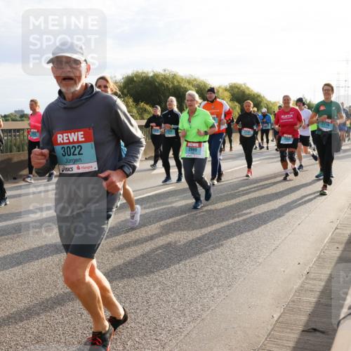 03.10.2024 - Köhlbrandbrückenlauf Miley Keyser http://msf.ph/oto/7158220 03.10.2024 09:21:07 Position 3 1832, 3022, 2999, 2145, 3351, 2276, 77 meine-sportfotos.de