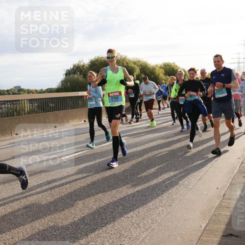 03.10.2024 - Köhlbrandbrückenlauf Miley Keyser http://msf.ph/oto/7158278 03.10.2024 09:21:22 Position 3 2152, 2973, 2972, 3419 meine-sportfotos.de