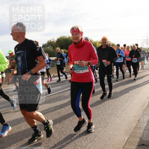 03.10.2024 - Köhlbrandbrückenlauf Miley Keyser http://msf.ph/oto/7158292 03.10.2024 09:21:25 Position 3 3537, 1565, 77, 2852, 2911 meine-sportfotos.de