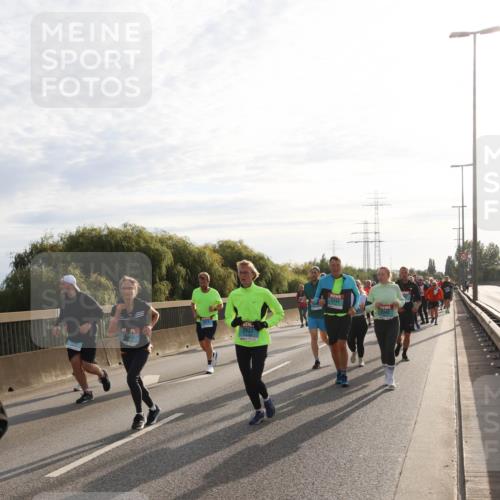 03.10.2024 - Köhlbrandbrückenlauf Miley Keyser http://msf.ph/oto/7158413 03.10.2024 09:22:11 Position 3 2344 meine-sportfotos.de