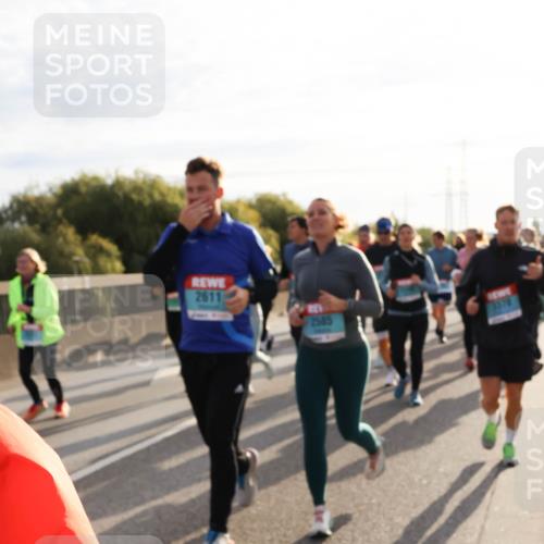 03.10.2024 - Köhlbrandbrückenlauf Miley Keyser http://msf.ph/oto/7158442 03.10.2024 09:22:22 Position 3 281, 2611, 2545, 3370 meine-sportfotos.de