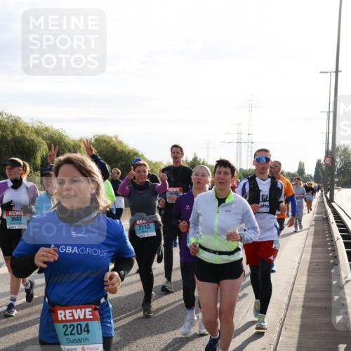 03.10.2024 - Köhlbrandbrückenlauf Miley Keyser http://msf.ph/oto/7158528 03.10.2024 09:22:50 Position 3 3682, 2204, 2113 meine-sportfotos.de
