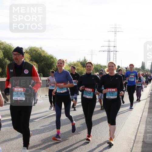 03.10.2024 - Köhlbrandbrückenlauf Miley Keyser http://msf.ph/oto/7158565 03.10.2024 09:23:04 Position 3 3674, 3668, 1244, 1267, 1275 meine-sportfotos.de