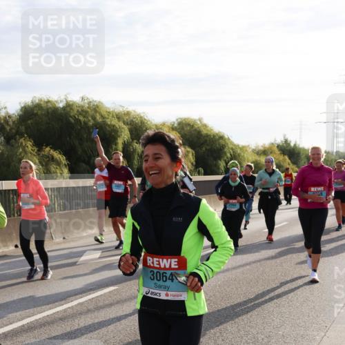 03.10.2024 - Köhlbrandbrückenlauf Miley Keyser http://msf.ph/oto/7158602 03.10.2024 09:23:16 Position 3 3407, 3064, 2994 meine-sportfotos.de