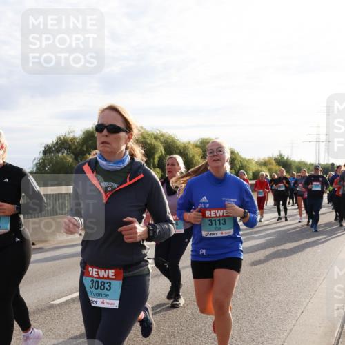 03.10.2024 - Köhlbrandbrückenlauf Miley Keyser http://msf.ph/oto/7158624 03.10.2024 09:23:22 Position 3 3083, 3113 meine-sportfotos.de