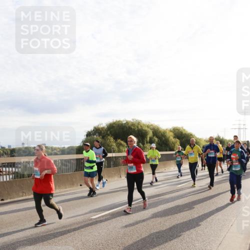 03.10.2024 - Köhlbrandbrückenlauf Miley Keyser http://msf.ph/oto/7158701 03.10.2024 09:23:41 Position 3 2898, 3691 meine-sportfotos.de