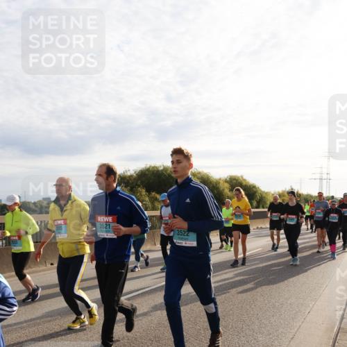 03.10.2024 - Köhlbrandbrückenlauf Miley Keyser http://msf.ph/oto/7158711 03.10.2024 09:23:44 Position 3 495, 3533, 3521, 3522 meine-sportfotos.de