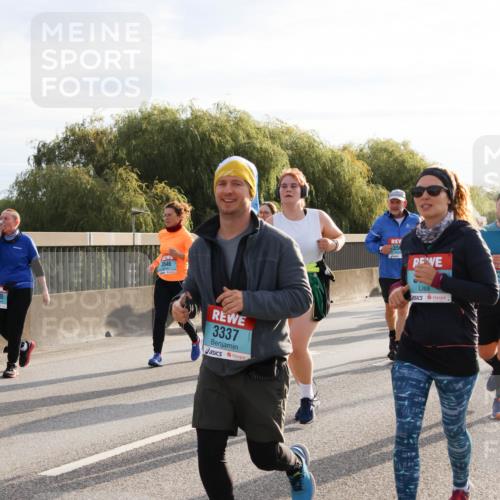 03.10.2024 - Köhlbrandbrückenlauf Miley Keyser http://msf.ph/oto/7158753 03.10.2024 09:23:58 Position 3 3546, 3337, 356 meine-sportfotos.de