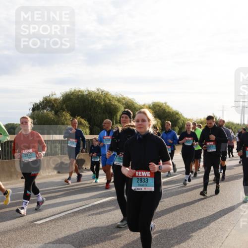 03.10.2024 - Köhlbrandbrückenlauf Miley Keyser http://msf.ph/oto/7158769 03.10.2024 09:24:03 Position 3 2912, 3556, 3459, 2933, 3147, 2192 meine-sportfotos.de