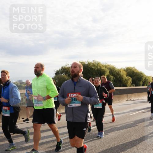 03.10.2024 - Köhlbrandbrückenlauf Miley Keyser http://msf.ph/oto/7158778 03.10.2024 09:24:07 Position 3 3701, 3700, 148 meine-sportfotos.de