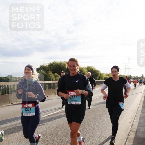 03.10.2024 - Köhlbrandbrückenlauf Miley Keyser http://msf.ph/oto/7158848 03.10.2024 09:24:33 Position 3 3204, 369 meine-sportfotos.de