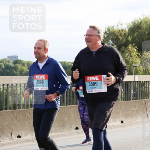 03.10.2024 - Köhlbrandbrückenlauf Miley Keyser http://msf.ph/oto/7163849 03.10.2024 09:24:44 Position 3 3599, 34, 3509 meine-sportfotos.de
