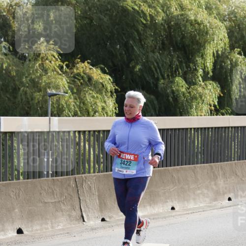 03.10.2024 - Köhlbrandbrückenlauf Miley Keyser http://msf.ph/oto/7163859 03.10.2024 09:24:47 Position 3 3422 meine-sportfotos.de