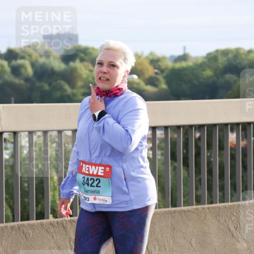 03.10.2024 - Köhlbrandbrückenlauf Miley Keyser http://msf.ph/oto/7163906 03.10.2024 09:24:50 Position 3 3422 meine-sportfotos.de