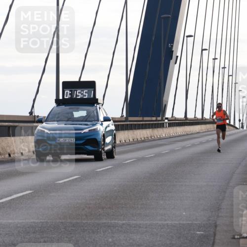 03.10.2024 - Köhlbrandbrückenlauf Matties Gatica Varas http://msf.ph/oto/7164258 03.10.2024 09:15:36 Position 2 0, 15, 5, 124 meine-sportfotos.de