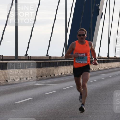 03.10.2024 - Köhlbrandbrückenlauf Matties Gatica Varas http://msf.ph/oto/7164346 03.10.2024 09:15:41 Position 2 3735 meine-sportfotos.de