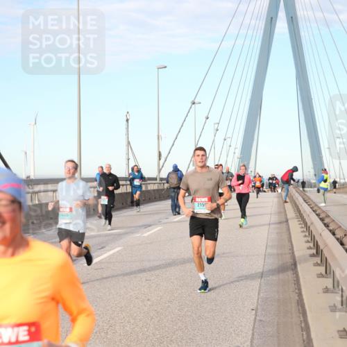 03.10.2024 - Köhlbrandbrückenlauf Jannik Wohlers http://msf.ph/oto/7164398 03.10.2024 09:41:39 Position 2 1685, 2150 meine-sportfotos.de