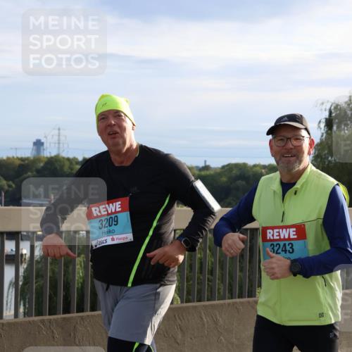 03.10.2024 - Köhlbrandbrückenlauf Miley Keyser http://msf.ph/oto/7164421 03.10.2024 09:26:02 Position 3 3209, 3243, 19, 0 meine-sportfotos.de