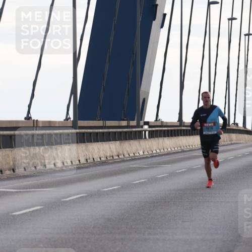 03.10.2024 - Köhlbrandbrückenlauf Matties Gatica Varas http://msf.ph/oto/7164443 03.10.2024 09:16:33 Position 2 1010 meine-sportfotos.de