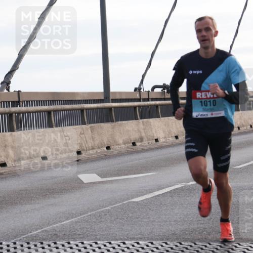 03.10.2024 - Köhlbrandbrückenlauf Matties Gatica Varas http://msf.ph/oto/7164541 03.10.2024 09:16:40 Position 2 1010 meine-sportfotos.de