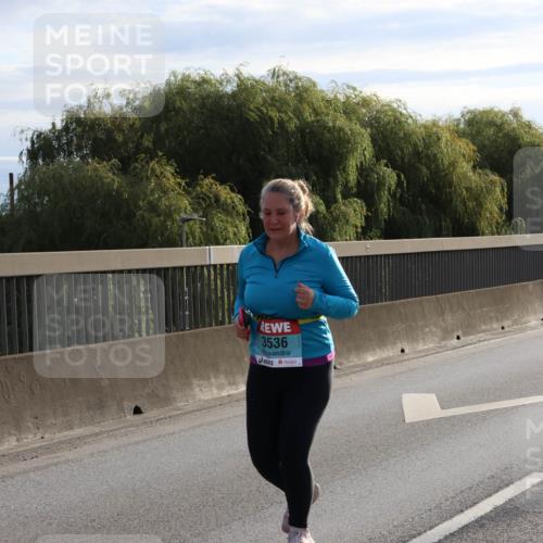 03.10.2024 - Köhlbrandbrückenlauf Miley Keyser http://msf.ph/oto/7164549 03.10.2024 09:26:29 Position 3 3536 meine-sportfotos.de