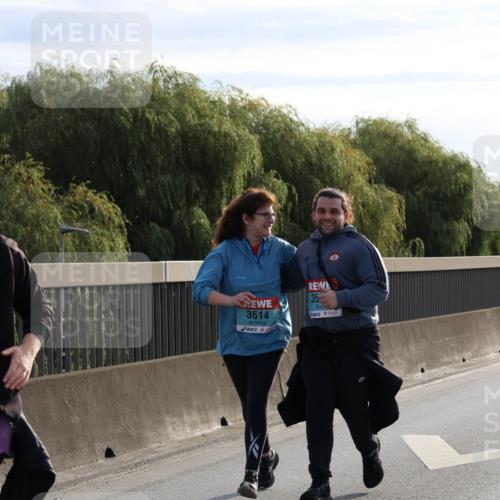03.10.2024 - Köhlbrandbrückenlauf Miley Keyser http://msf.ph/oto/7164638 03.10.2024 09:26:50 Position 3 3514, 35 meine-sportfotos.de