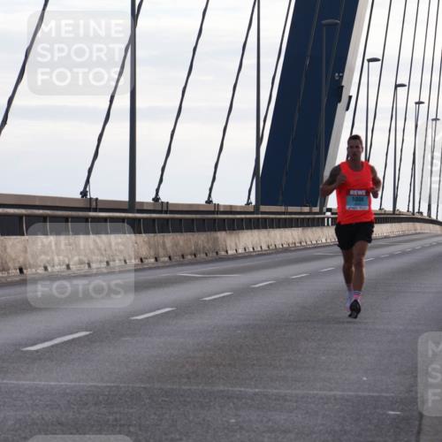 03.10.2024 - Köhlbrandbrückenlauf Matties Gatica Varas http://msf.ph/oto/7164690 03.10.2024 09:17:15 Position 2 1006 meine-sportfotos.de