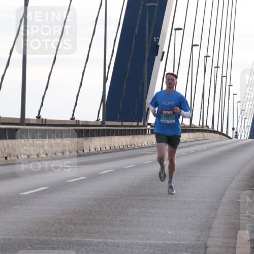 03.10.2024 - Köhlbrandbrückenlauf Matties Gatica Varas http://msf.ph/oto/7164855 03.10.2024 09:17:40 Position 2 1011 meine-sportfotos.de