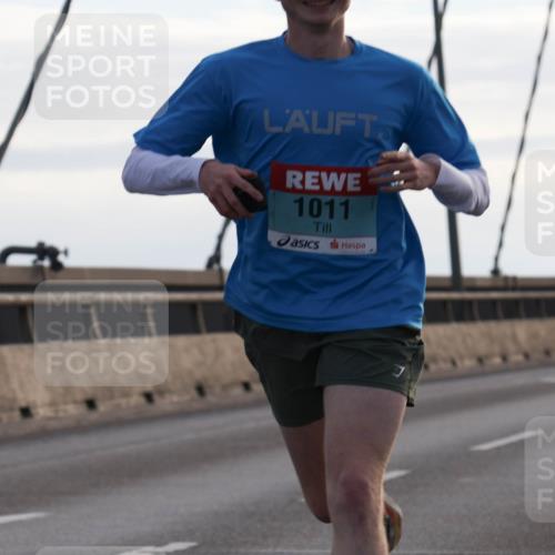 03.10.2024 - Köhlbrandbrückenlauf Matties Gatica Varas http://msf.ph/oto/7164887 03.10.2024 09:17:43 Position 2 1011 meine-sportfotos.de