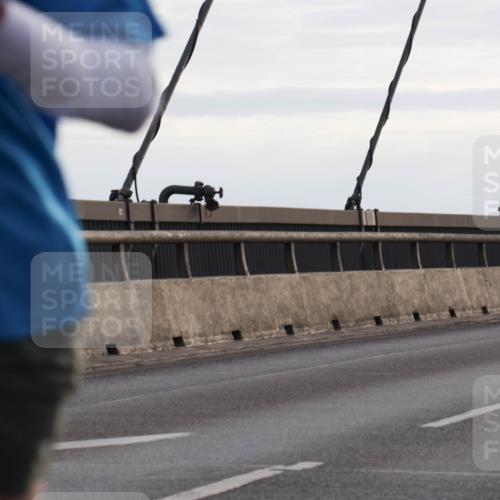 03.10.2024 - Köhlbrandbrückenlauf Matties Gatica Varas http://msf.ph/oto/7164909 03.10.2024 09:17:44 Position 2 1 meine-sportfotos.de