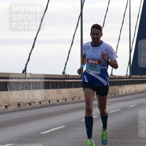 03.10.2024 - Köhlbrandbrückenlauf Matties Gatica Varas http://msf.ph/oto/7164986 03.10.2024 09:17:55 Position 2 1012 meine-sportfotos.de
