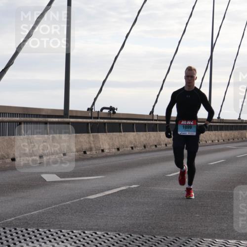 03.10.2024 - Köhlbrandbrückenlauf Matties Gatica Varas http://msf.ph/oto/7165423 03.10.2024 09:18:32 Position 2 1099 meine-sportfotos.de