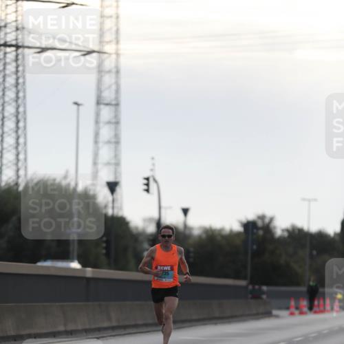 03.10.2024 - Köhlbrandbrückenlauf Fuchs,  Jonas http://msf.ph/oto/7165589 03.10.2024 09:08:37 Position 3 135 meine-sportfotos.de