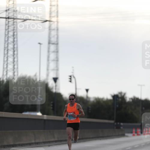 03.10.2024 - Köhlbrandbrückenlauf Fuchs,  Jonas http://msf.ph/oto/7165605 03.10.2024 09:08:37 Position 3 373 meine-sportfotos.de