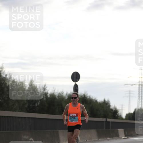 03.10.2024 - Köhlbrandbrückenlauf Fuchs,  Jonas http://msf.ph/oto/7165676 03.10.2024 09:08:41 Position 3 3735 meine-sportfotos.de