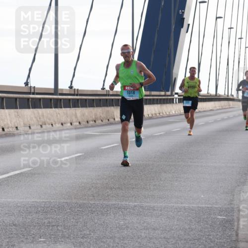 03.10.2024 - Köhlbrandbrückenlauf Matties Gatica Varas http://msf.ph/oto/7165709 03.10.2024 09:18:49 Position 2 1018, 100, 1014, 1042 meine-sportfotos.de