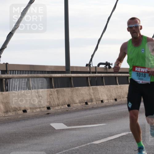 03.10.2024 - Köhlbrandbrückenlauf Matties Gatica Varas http://msf.ph/oto/7165838 03.10.2024 09:18:52 Position 2 1018 meine-sportfotos.de