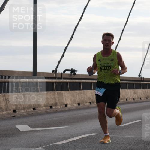 03.10.2024 - Köhlbrandbrückenlauf Matties Gatica Varas http://msf.ph/oto/7165915 03.10.2024 09:18:56 Position 2 100, 1042 meine-sportfotos.de