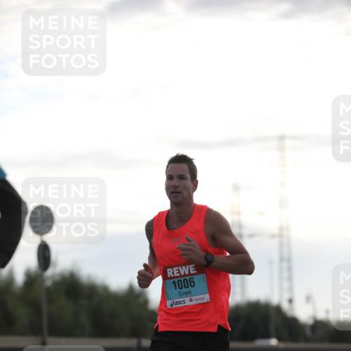 03.10.2024 - Köhlbrandbrückenlauf Fuchs,  Jonas http://msf.ph/oto/7165960 03.10.2024 09:09:24 Position 3 1006 meine-sportfotos.de