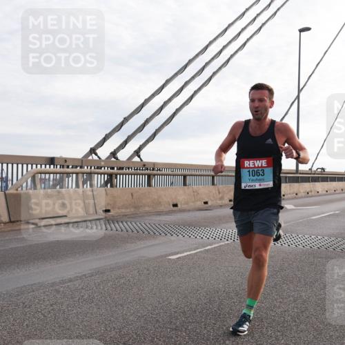 03.10.2024 - Köhlbrandbrückenlauf Matties Gatica Varas http://msf.ph/oto/7166118 03.10.2024 09:19:06 Position 2 1063 meine-sportfotos.de
