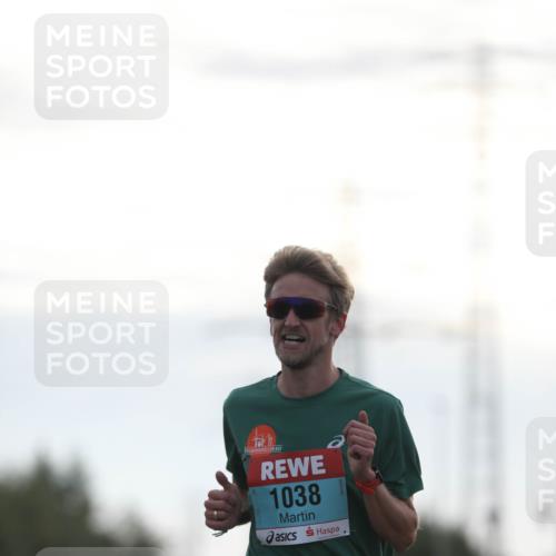 03.10.2024 - Köhlbrandbrückenlauf Fuchs,  Jonas http://msf.ph/oto/7166213 03.10.2024 09:09:35 Position 3 1038 meine-sportfotos.de