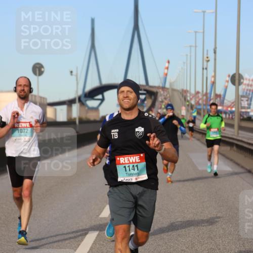 03.10.2024 - Köhlbrandbrückenlauf Miley Keyser http://msf.ph/oto/7166443 03.10.2024 09:40:46 Position 3 1072, 1141 meine-sportfotos.de