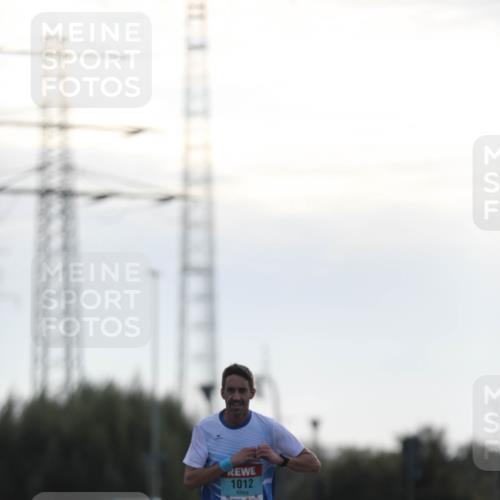 03.10.2024 - Köhlbrandbrückenlauf Fuchs,  Jonas http://msf.ph/oto/7166534 03.10.2024 09:09:43 Position 3 1012 meine-sportfotos.de