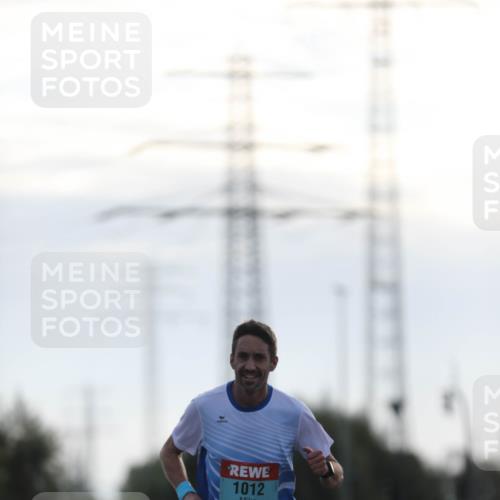 03.10.2024 - Köhlbrandbrückenlauf Fuchs,  Jonas http://msf.ph/oto/7166625 03.10.2024 09:09:44 Position 3 1012 meine-sportfotos.de